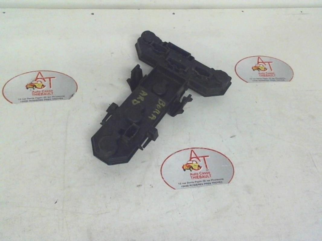 Base portalampade fanale posteriore destro VOLKSWAGEN BORA Gasolina - 1