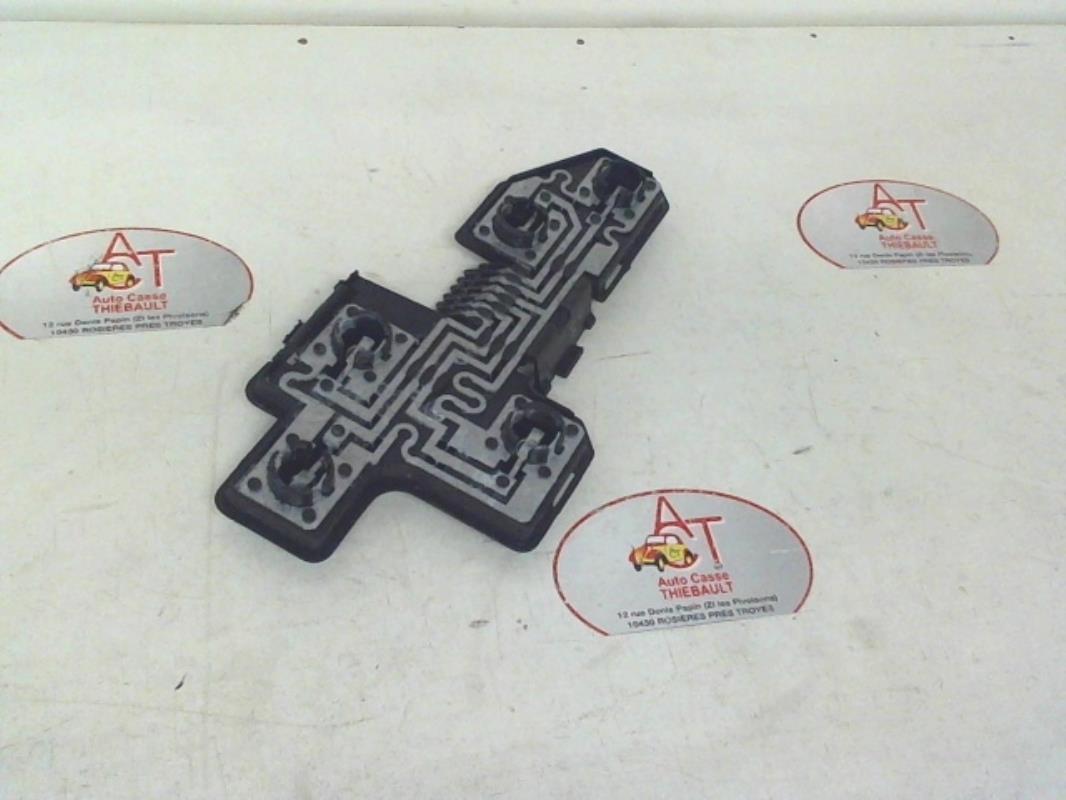 Base portalampade fanale posteriore sinistro OPEL CORSA A  - 1