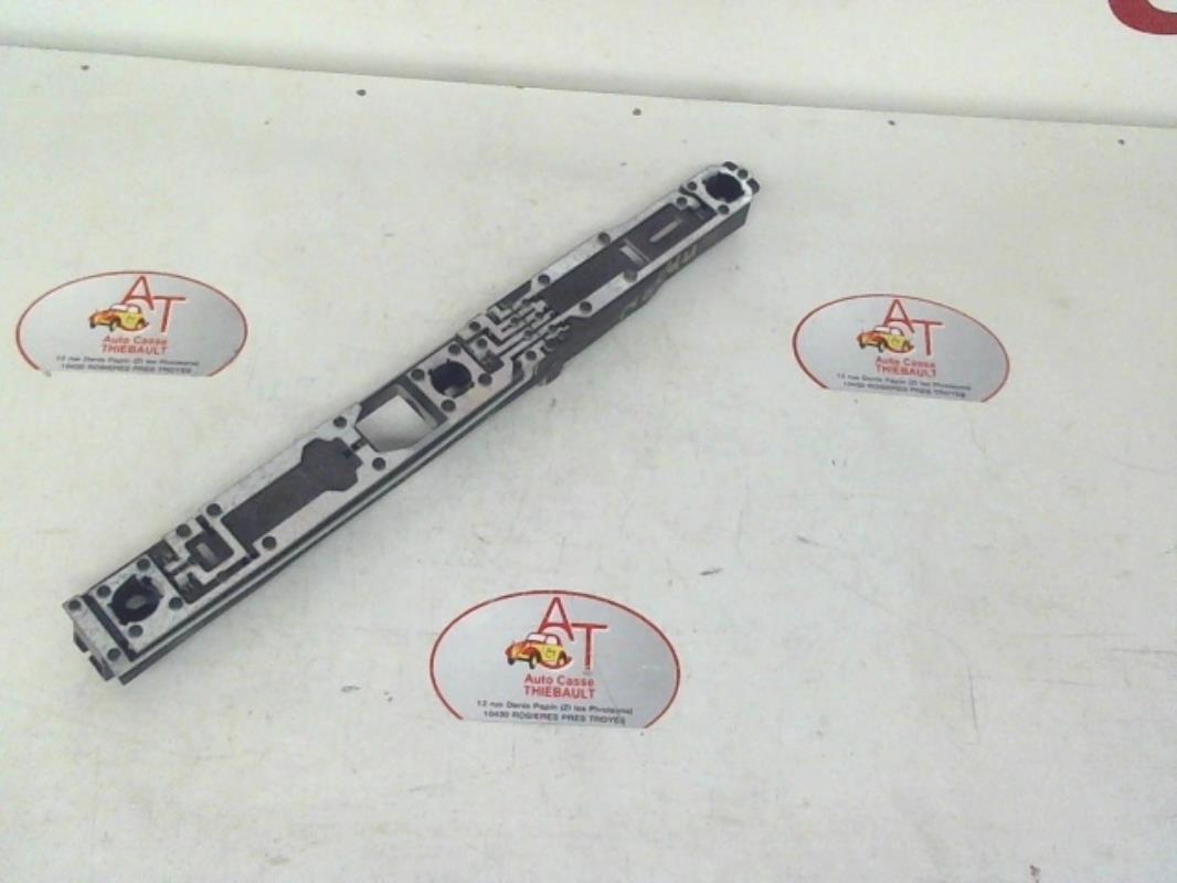 Base portalampade fanale posteriore sinistro RENAULT KANGOO 1 PHASE 1 Diésel - 1