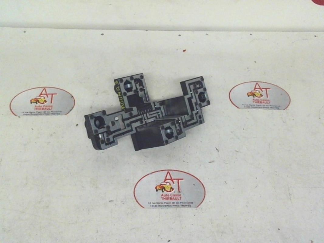 Base portalampade fanale posteriore destro RENAULT LAGUNA 3  - 1
