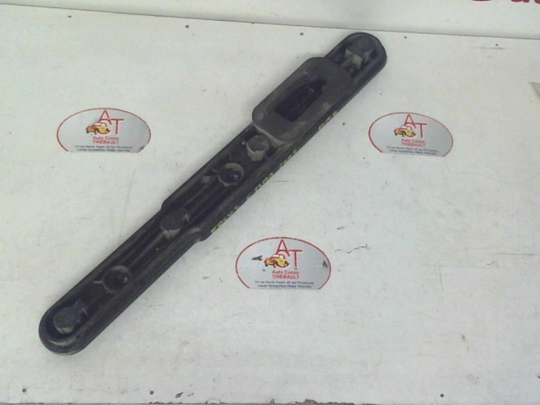 Base portalampade fanale posteriore sinistro FORD C-MAX 1 PHASE 1 Diésel - 1