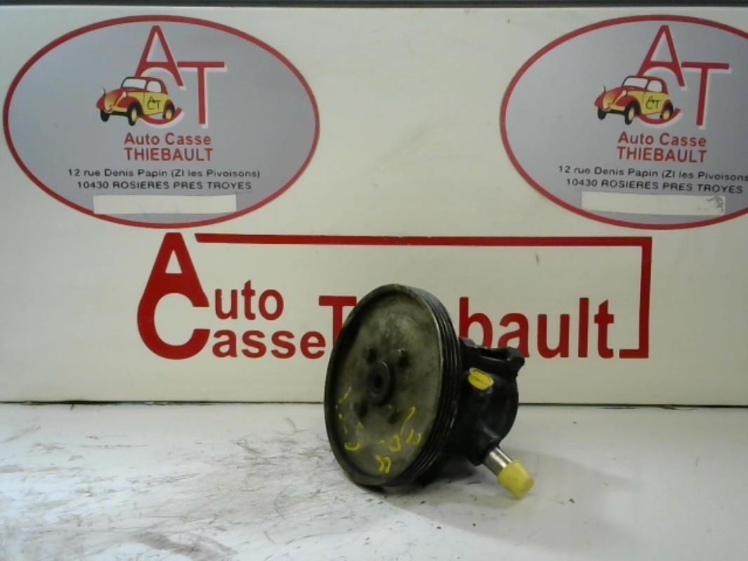 Pompe de direction PEUGEOT 309  - 1