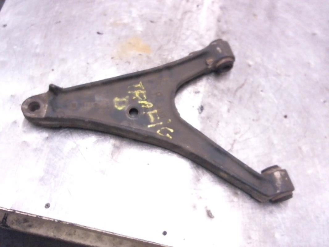 Triangle avant droit RENAULT TRAFIC 1  - 1