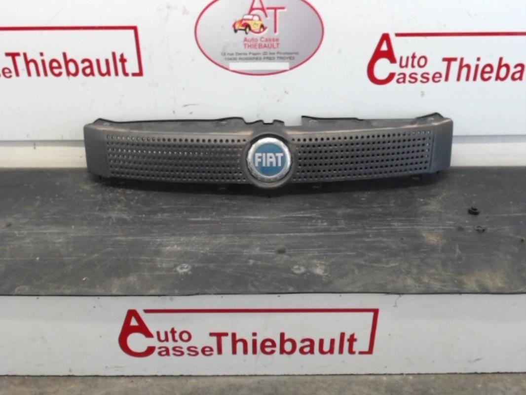 Calandre FIAT PANDA 2 PHASE 1 Essence - 1