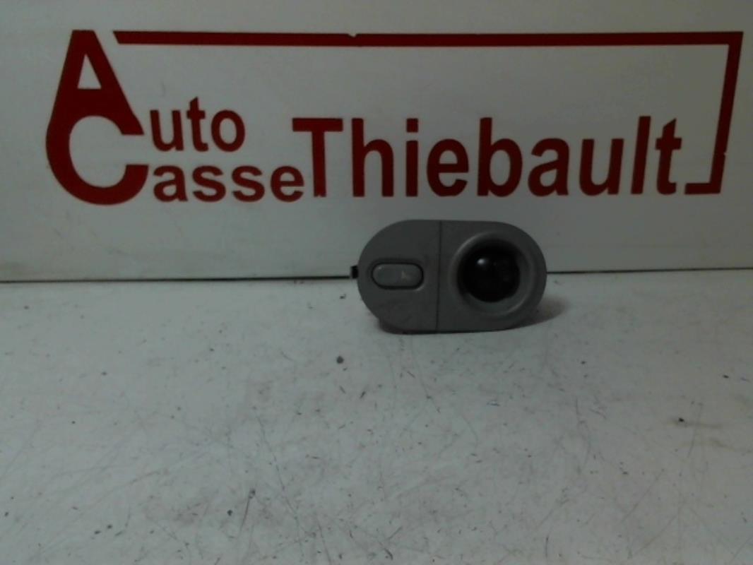Eclairage de plafonnier RENAULT ESPACE 3 Essence - 1