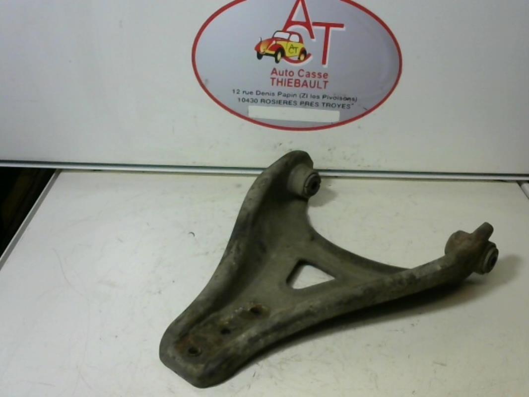 Triangle avant droit RENAULT R21  - 1