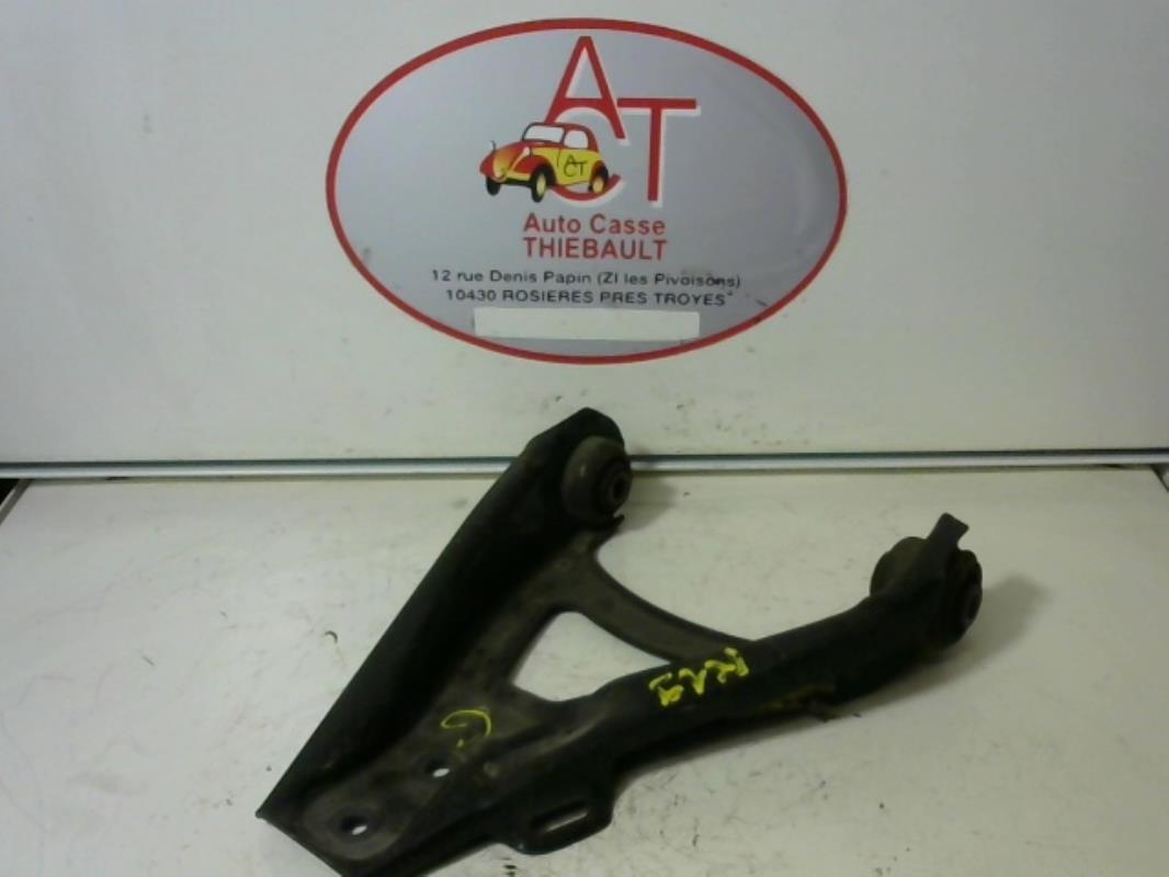 Triangle avant gauche RENAULT R19 PHASE 1  - 1