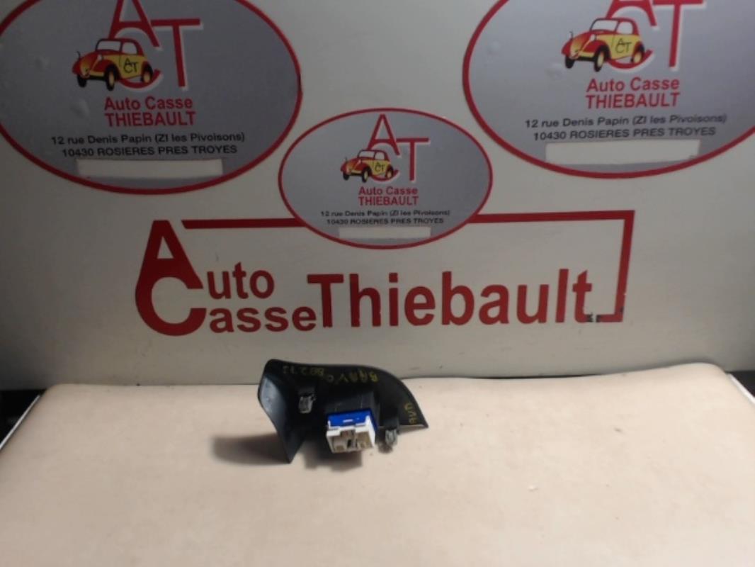Interruttore lavacristalli anteriore destro FIAT BRAVO 1 Gasolina - 1