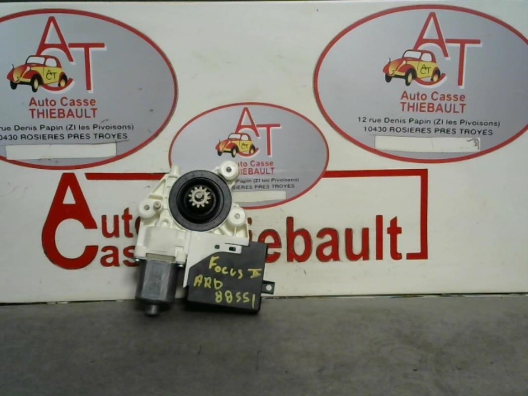 Motore alzacristalli posteriore destro FORD FOCUS 2 PHASE 1 BREAK Diésel - 1