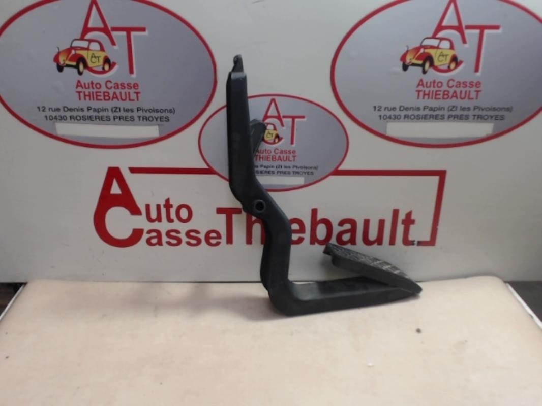 Pedale d'embrayage AUDI A6 2 PHASE 1 Diesel - 1