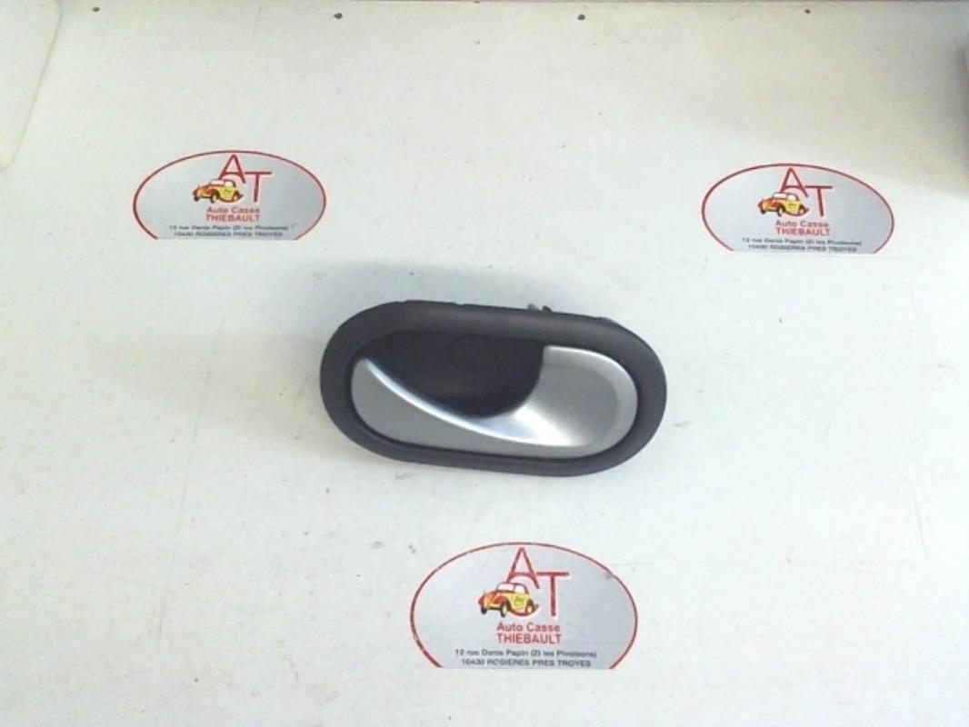Poignee interieur avant droit RENAULT CLIO 3 PHASE 2 Diesel - 1