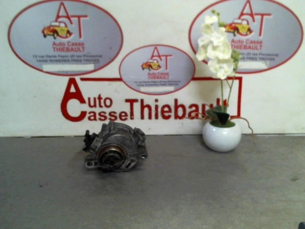 Pompe à vide PEUGEOT 2008 1 Diesel - 1