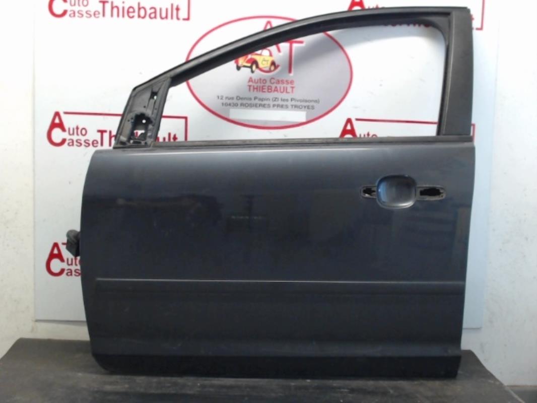 Porte avant gauche FORD FOCUS 2 PHASE 1 Diesel - 1