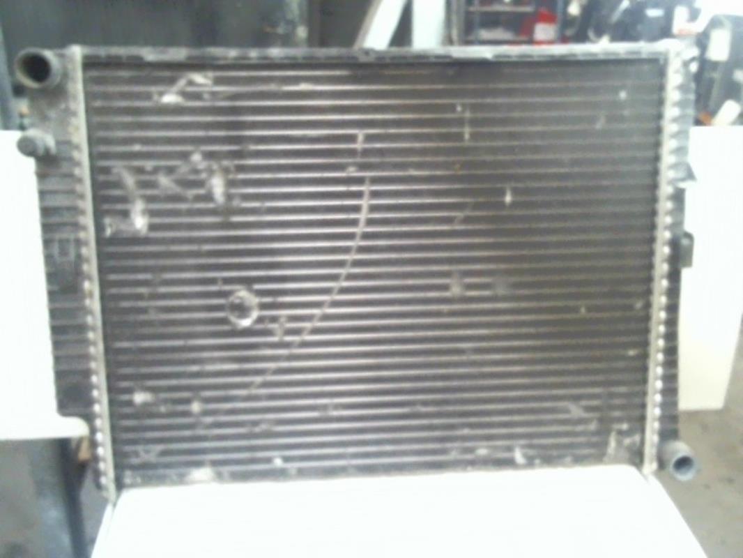 Radiateur eau MERCEDES CLASSE E 210  - 1