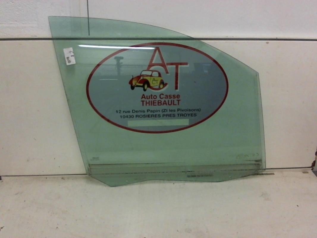 Vitre avant droit CITROEN C8  - 1