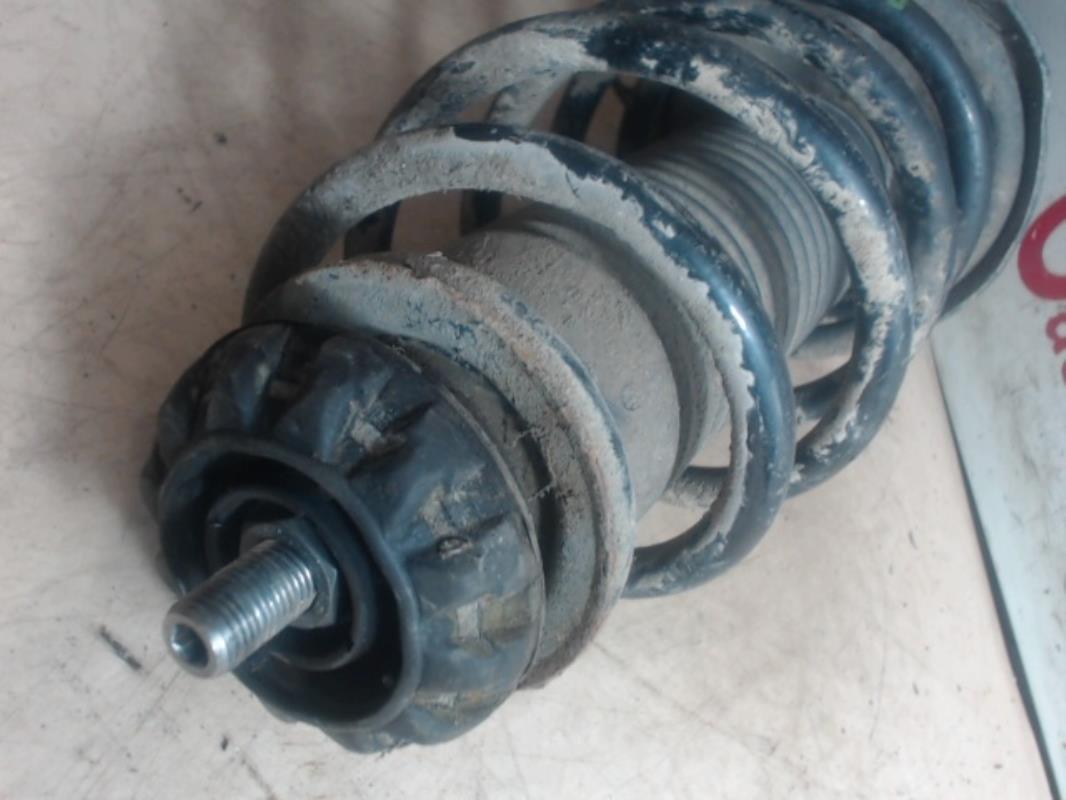 Ammortizzatore anteriore sinistro VOLKSWAGEN POLO 3 Gasolina - 1