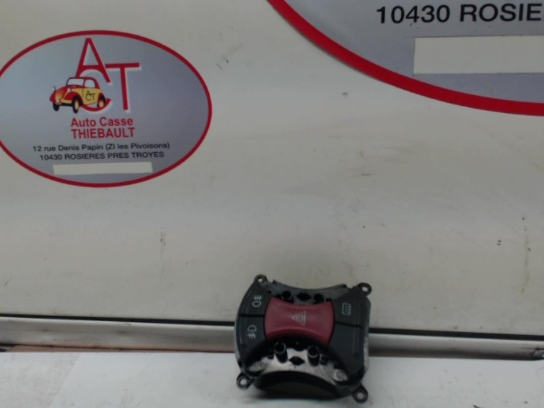 Bouton de warning FIAT DOBLO 1 PHASE 2 Diesel - 1