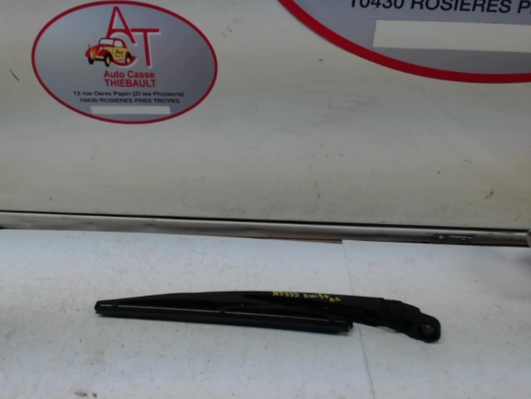 Braccio tergicristallo posteriore SUZUKI SWIFT 3 Diésel - 1