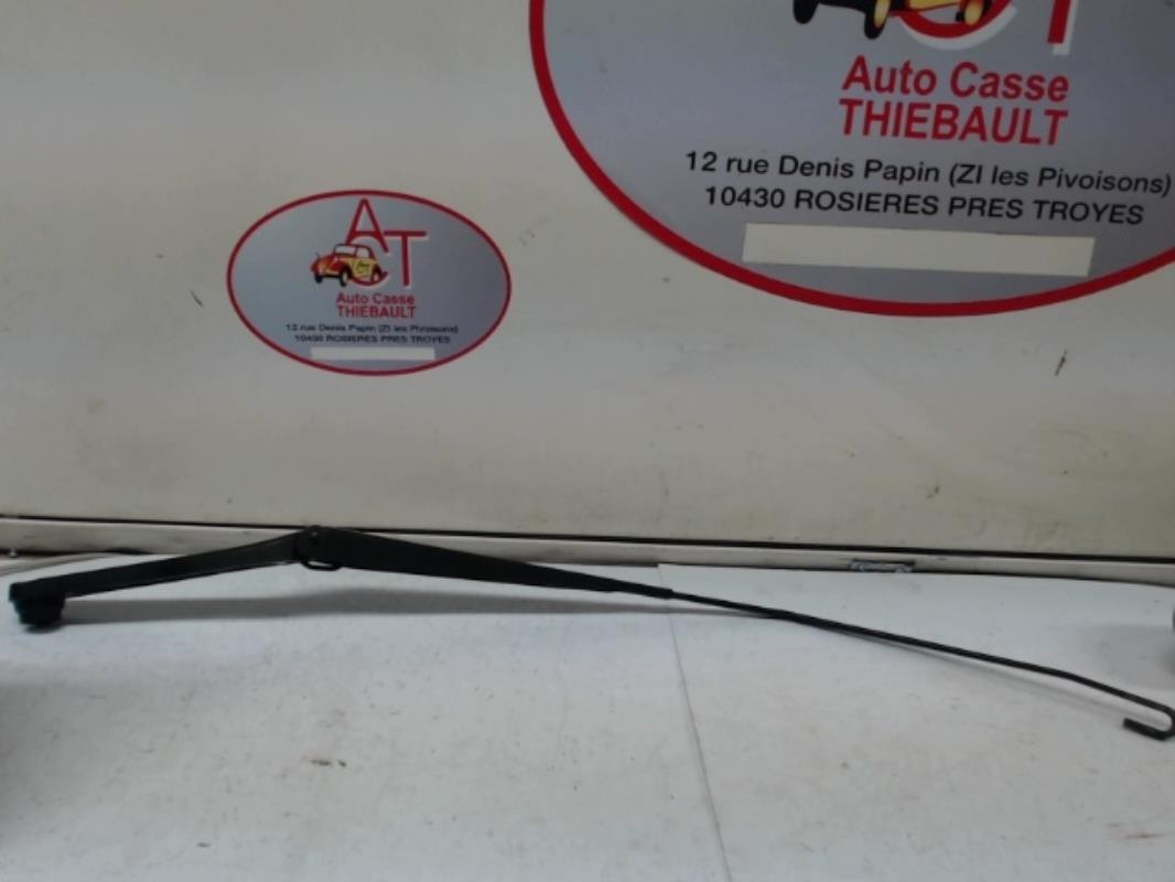 Braccio tergicristallo anteriore destro NISSAN JUKE 1  - 1