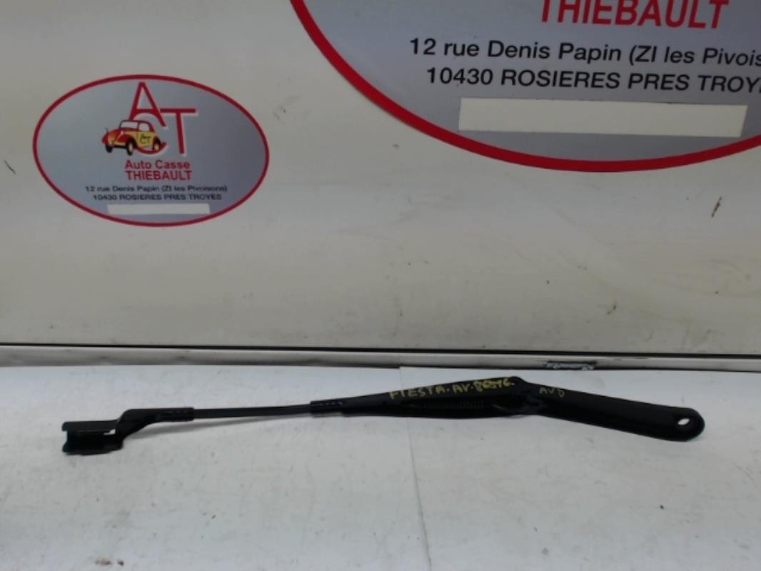 Braccio tergicristallo anteriore destro FORD FIESTA 6 PHASE 2 Gasolina - 1