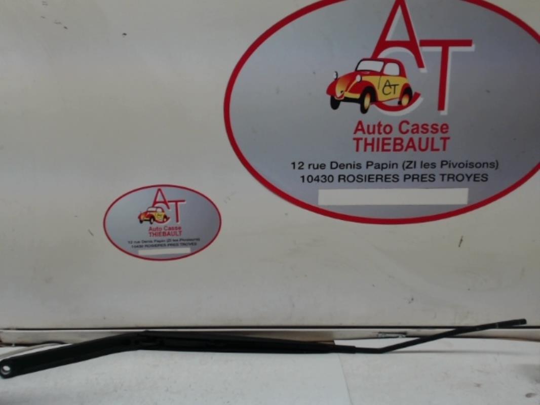 Braccio tergicristallo anteriore destro RENAULT CLIO 4 PHASE 1 Diésel - 1