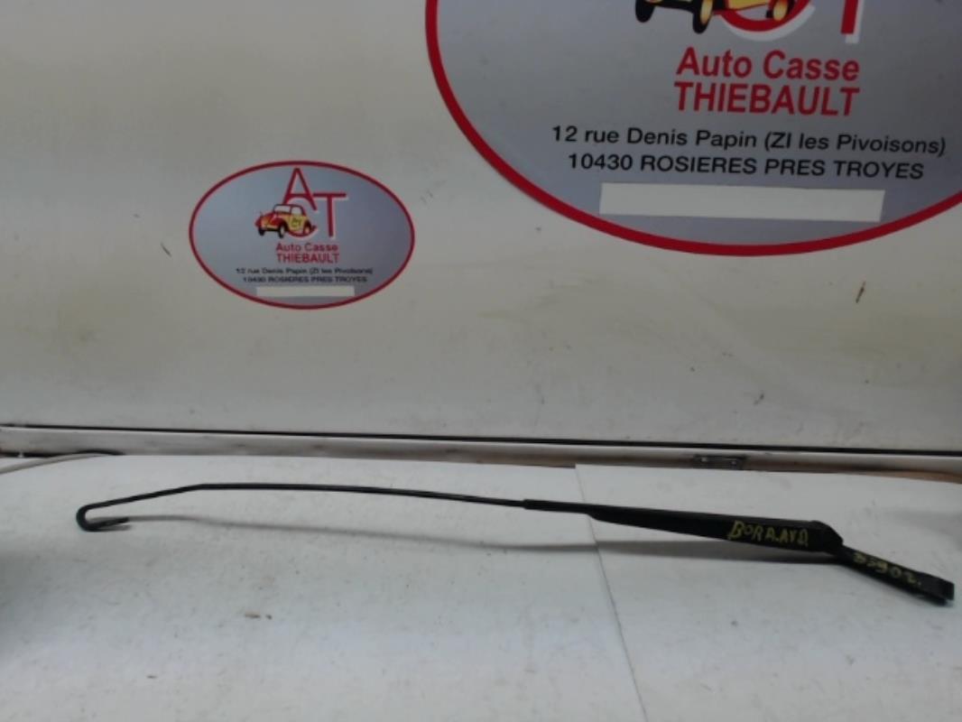 Braccio tergicristallo anteriore destro VOLKSWAGEN BORA Gasolina - 1