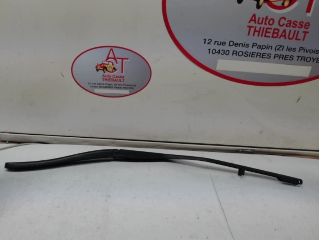 Braccio tergicristallo anteriore destro PEUGEOT 607  - 1