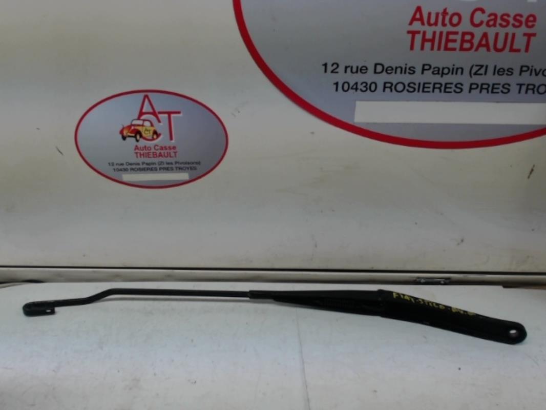Braccio tergicristallo anteriore sinistro FIAT STILO  - 1