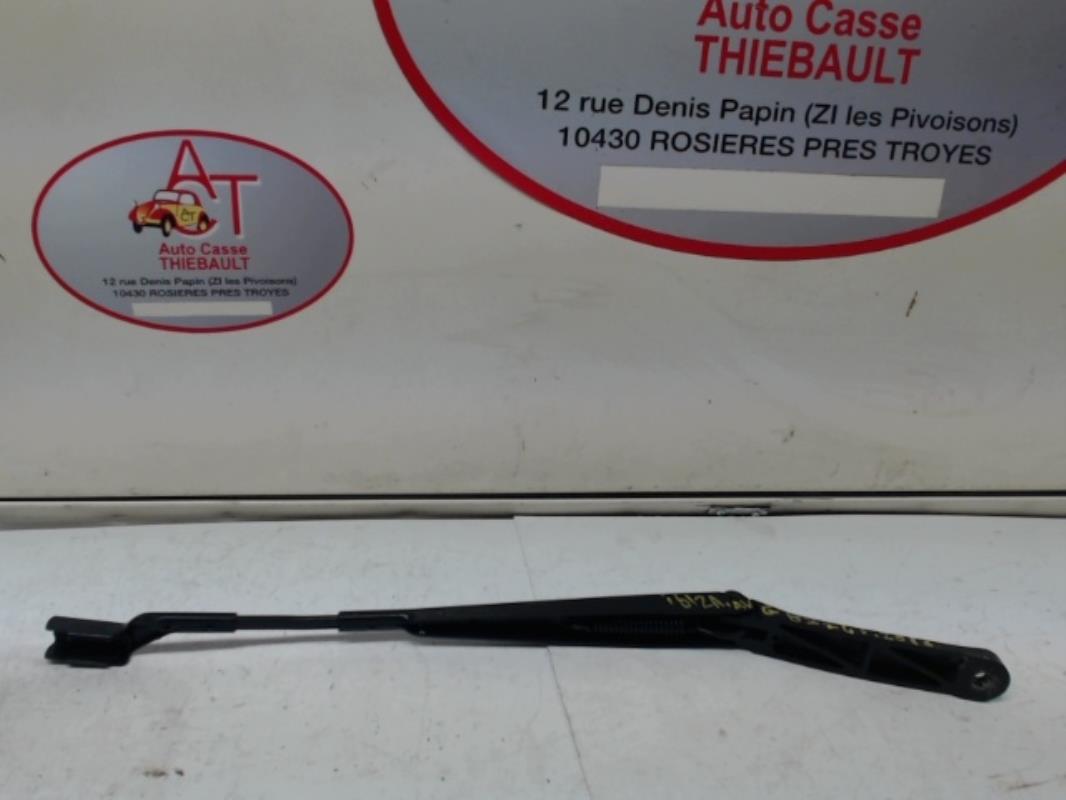 Braccio tergicristallo anteriore sinistro SEAT IBIZA 4 PHASE 2 Gasolina - 1