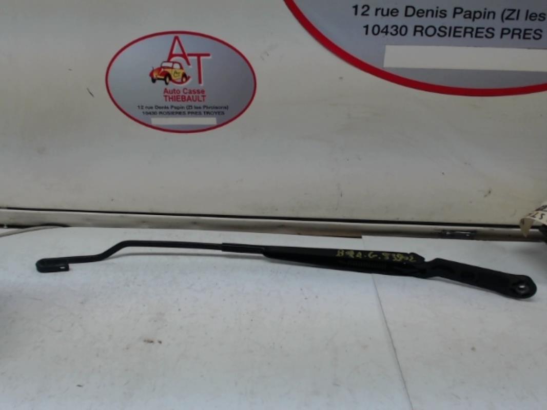 Braccio tergicristallo anteriore sinistro VOLKSWAGEN BORA Gasolina - 1