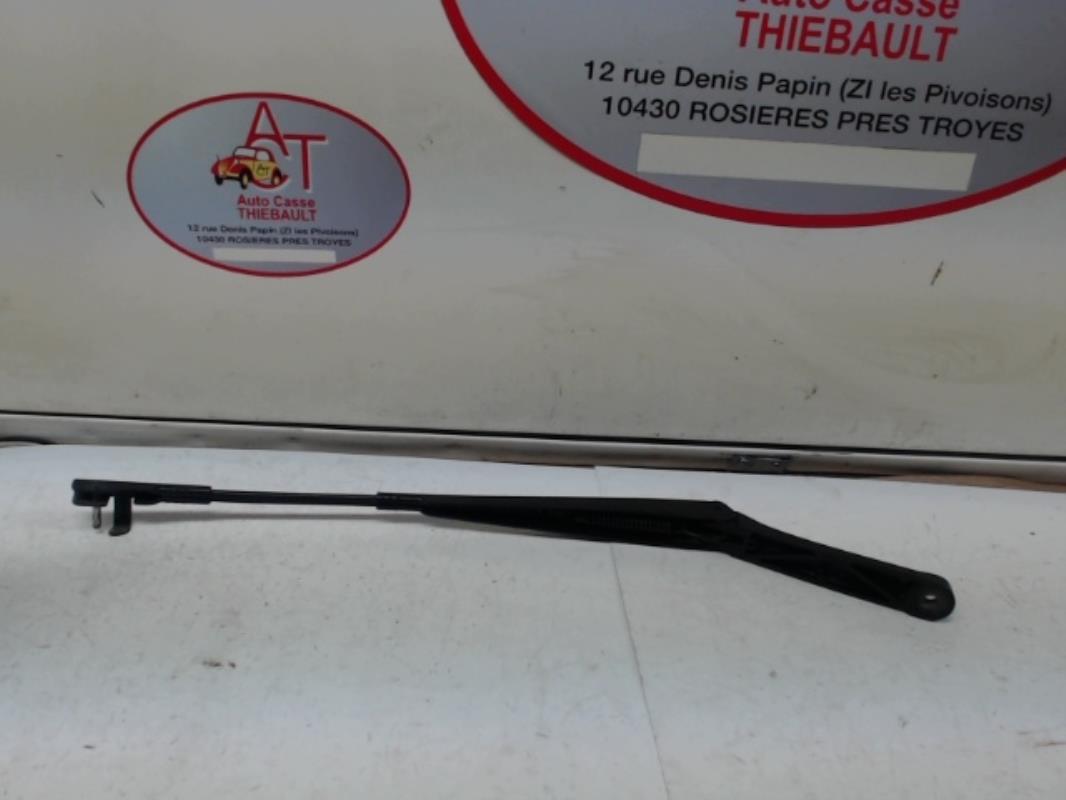Braccio tergicristallo anteriore sinistro VOLKSWAGEN GOLF 5 Diésel - 1