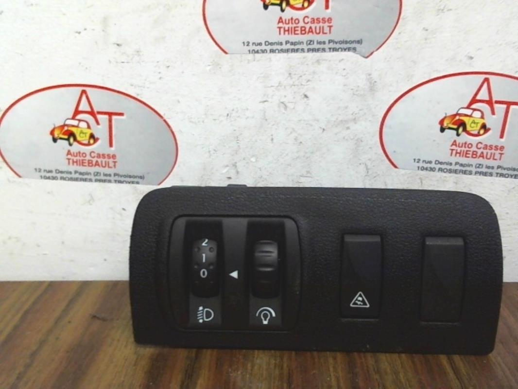 Commande de reglage hauteur de phare RENAULT MEGANE 3 PHASE 1  - 1