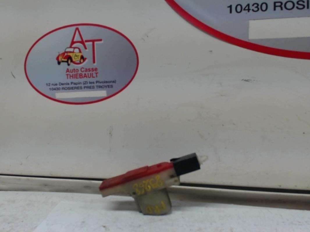 Chiusura centralizzata posteriore destra BMW SERIE 3 E30 Gasolina - 1