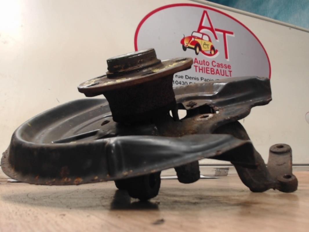 Fusee arriere gauche AUDI A6 1 Diesel - 1
