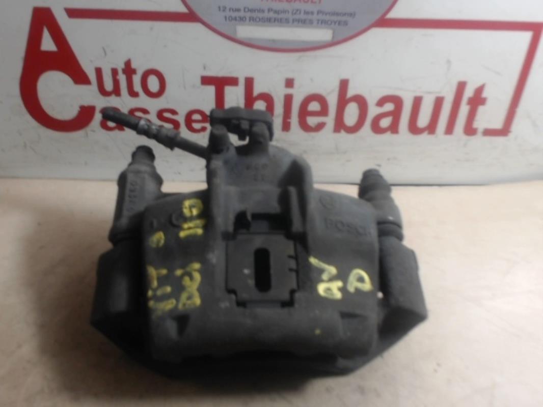Fusee avant droit MERCEDES   - 1