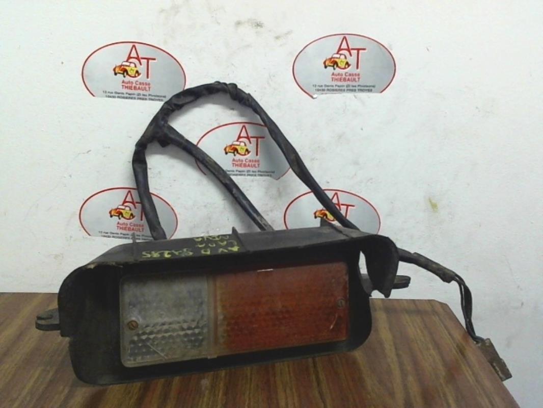 Optique avant secondaire droit (feux)(clignotant) LADA NIVA PHASE 2  - 1