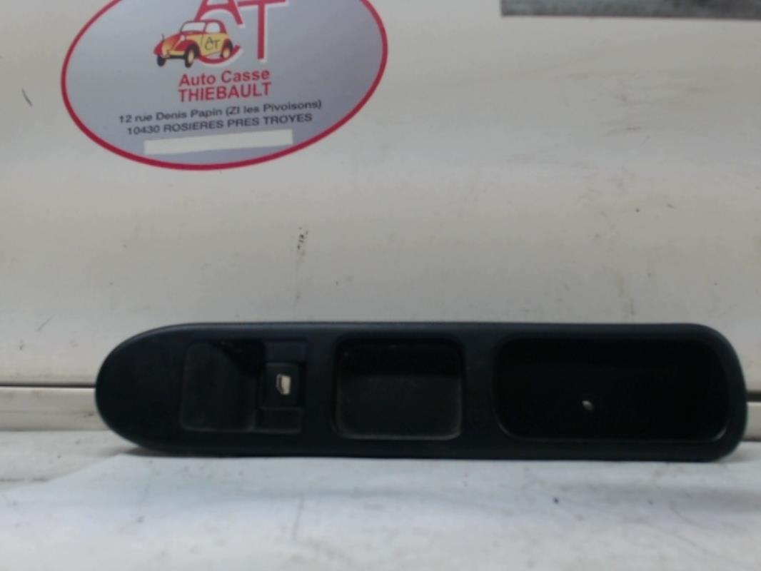 Interruttore lavacristalli anteriore destro PEUGEOT 307 PHASE 1 Diésel - 1