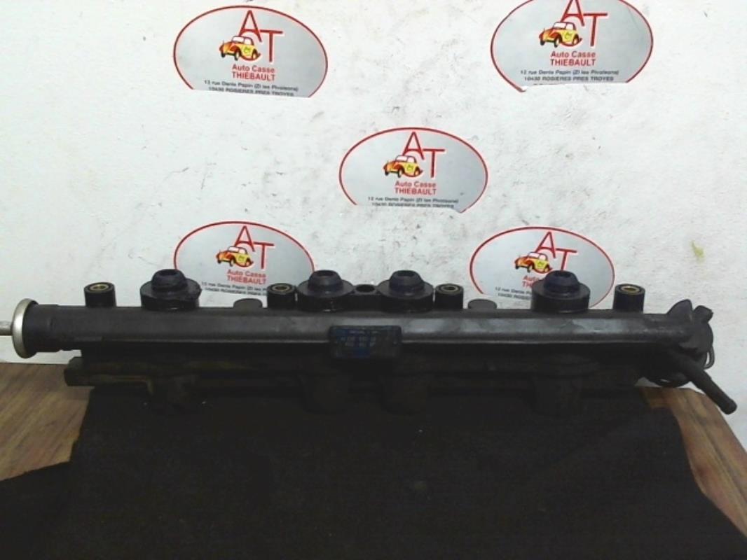 Rampe injection VOLKSWAGEN PASSAT 4  - 1