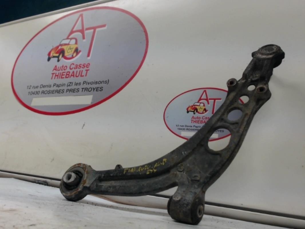 Triangle avant droit FIAT PUNTO 1  - 1