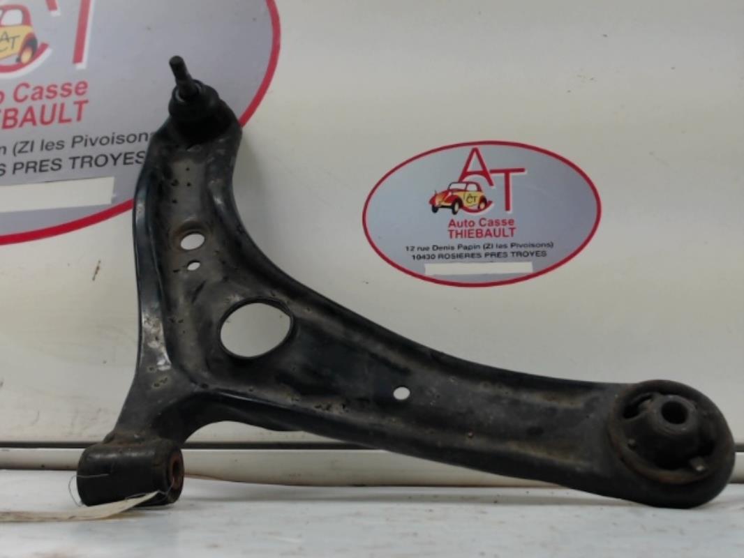 Triangle avant droit TOYOTA YARIS 1 PHASE 1 Essence - 1
