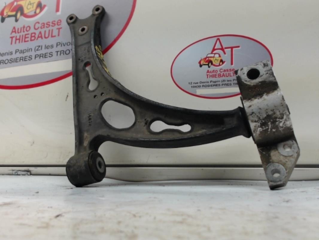 Triangle avant gauche VOLKSWAGEN GOLF 5 Essence - 1