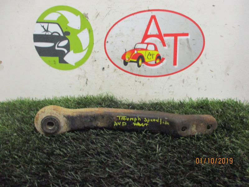 Braccio sospensione anteriore destro superiore TRIUMPH SPITFIRE  - 1