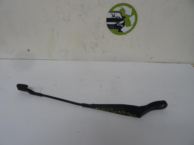 Braccio tergicristallo anteriore sinistro RENAULT TWINGO 2 PHASE 1 Diésel - 1