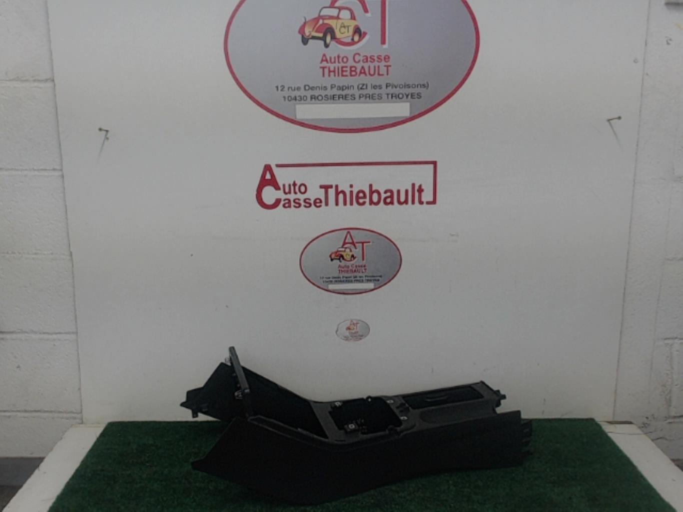 Console central (interieur plastique) VOLKSWAGEN GOLF PLUS PHASE 1 Diesel - 1