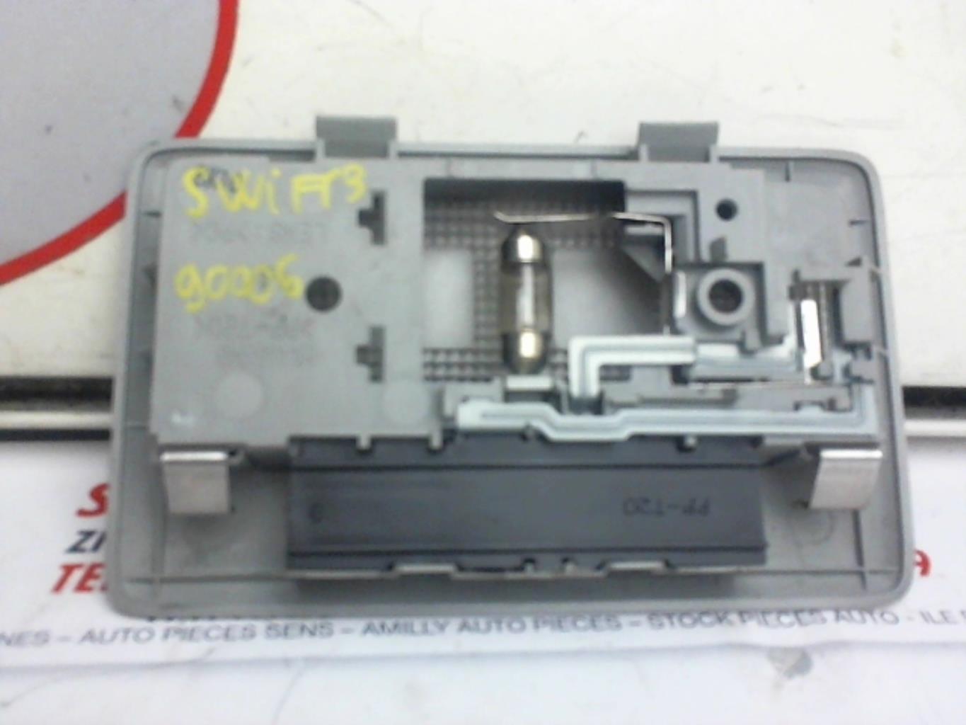 Eclairage de plafonnier SUZUKI SWIFT 3 Diesel - 1