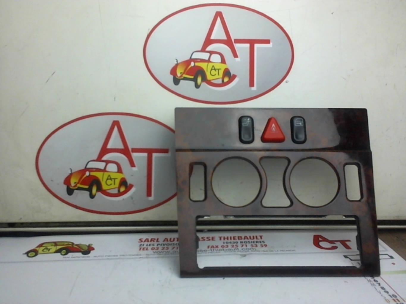 Facade autoradio MERCEDES CLASSE E 210 PHASE 1 Diesel - 1