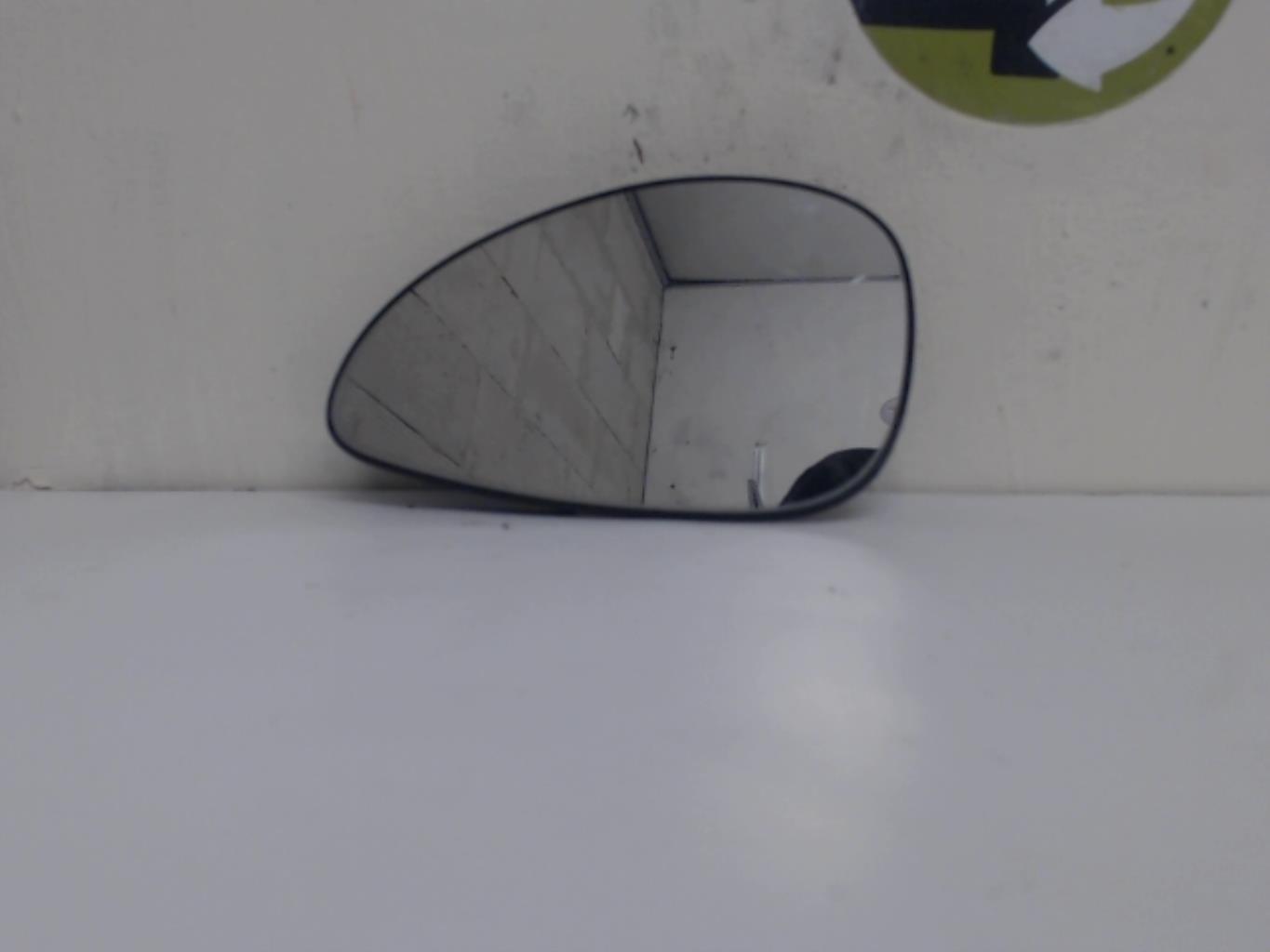 Vetro specchietto retrovisore sinistro CITROEN C4 1 PHASE 1 Diésel - 1