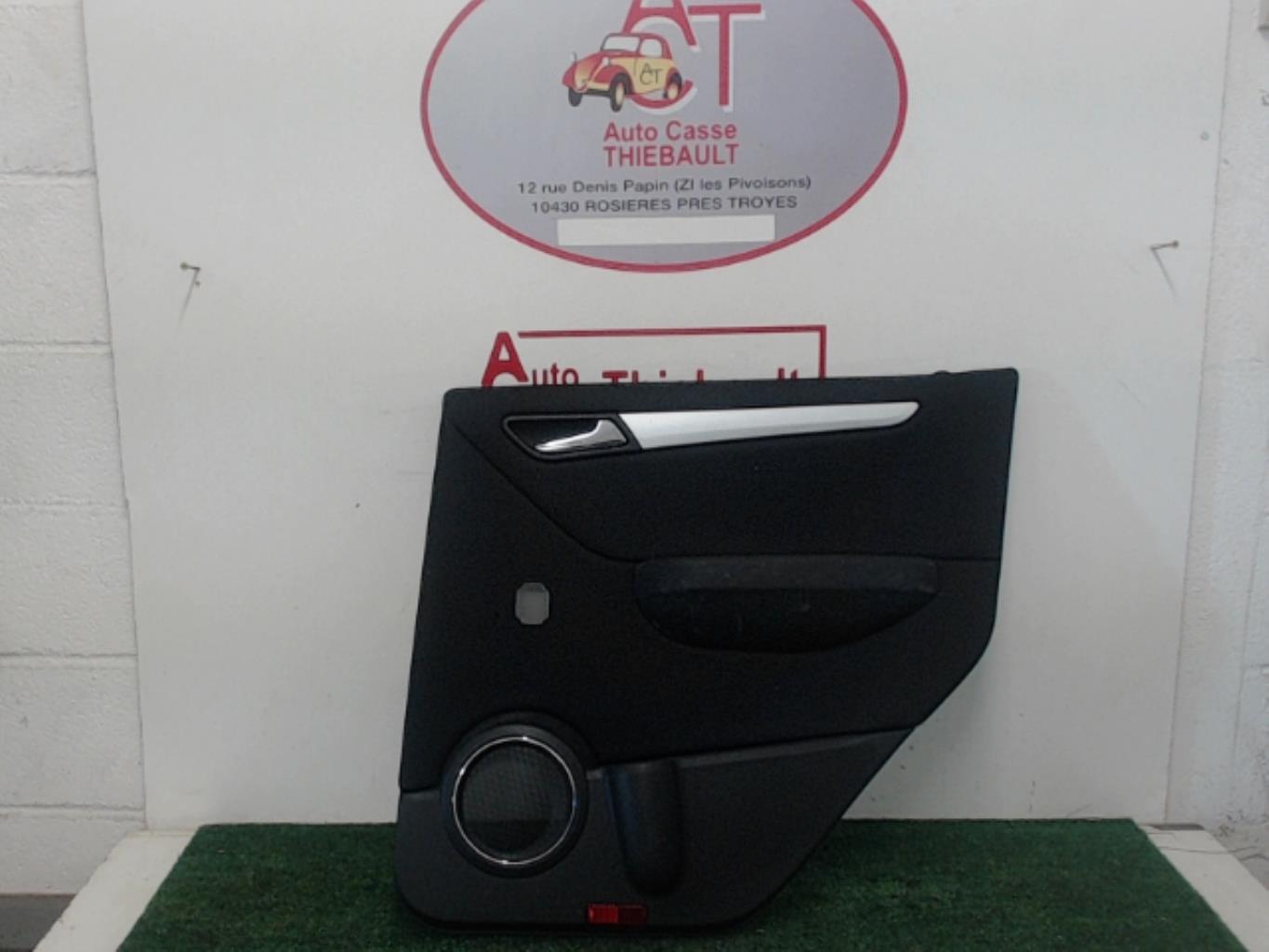 Pannello portiera posteriore destro MERCEDES CLASSE A 169 PHASE 1 Diésel - 1