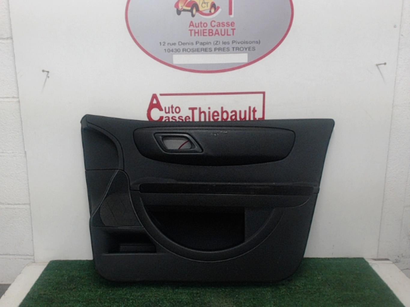 Panel de puerta delantera derecha CITROEN C4 1 PHASE 1 Diésel - 1