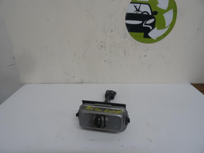 Tirante portiera anteriore destro PEUGEOT 208 1 PHASE 2 Gasolina - 1